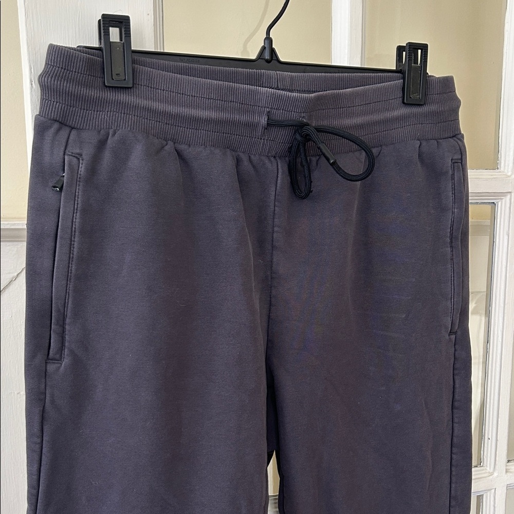 Fabletics Black Jogger Pants - Picture 3 of 8